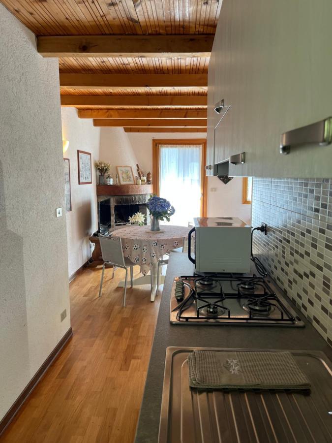 Chalet Blanc "Le Flocon" Курмайор Екстериор снимка