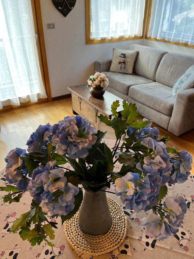 Chalet Blanc "Le Flocon" Курмайор Екстериор снимка